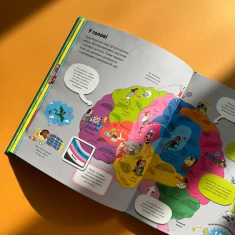 Книга Велика книга про тіло - Мінна Лейсі Книга Велика книга про тіло - Мінна Лейсі