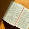Книга Повага. Хлопцям про кохання, секс і згоду - Інті Чавес Перес