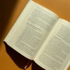 Книга Повага. Хлопцям про кохання, секс і згоду - Інті Чавес Перес