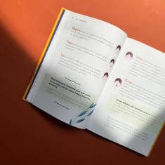 Книга Путівник світом дорослішання для хлопців: зміни в тілі, емоції та бодіпозитив - Барбара Петрущак