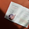 Книга Путівник світом дорослішання для дівчат: зміни в тілі, перші місячні та бодіпозитив - Барбара Петрущак