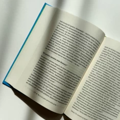 Книга Як не зіпсувати життя своїм дітям. Посібник з виховання без стресу та нарікань - Ліндсі Паверс Книга Як не зіпсувати життя своїм дітям. Посібник з виховання без стресу та нарікань - Ліндсі Паверс