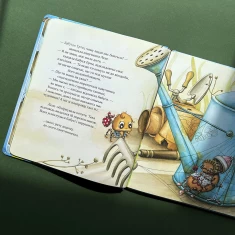 Комплект із двох книг про пригоди павученяти