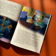 Книга Різдвяні історії. Колекція казок 2024 - Disney Книга Різдвяні історії. Колекція казок 2024 - Disney