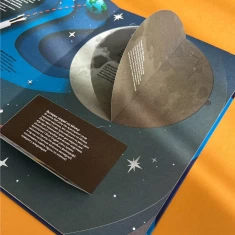 Книга Космос - Рут Сімонс, Ґейл Армстронґ