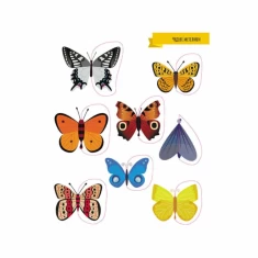 Книга Монтессорі: світ досягнень. Моя перша книга з фантастичними наліпками. У саду - Кьяра Піродді