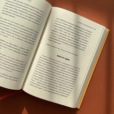 Книга Наука щастя: коли лайки – це ще не все - Тім Боно