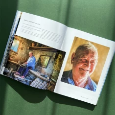 Book Ukraїner. Ukrainian Insider